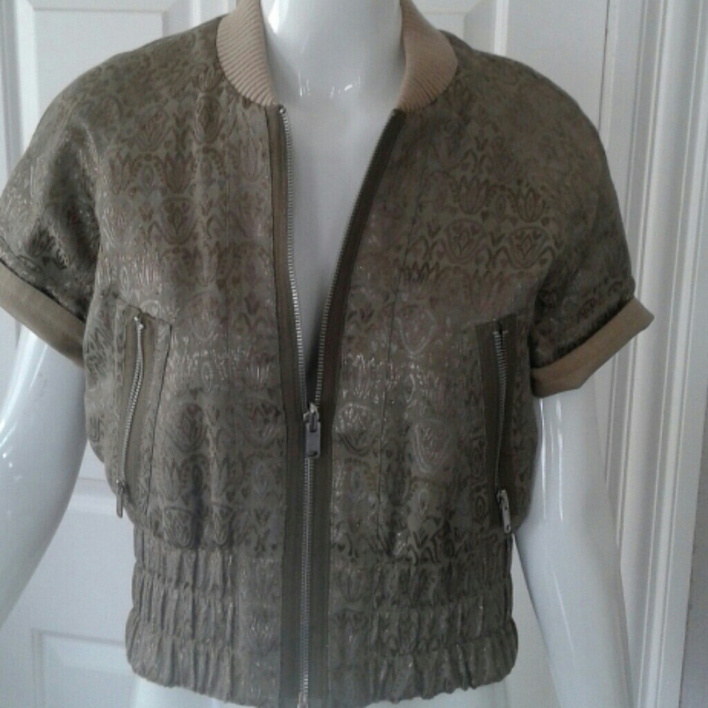 Marc by Marc Jacobs crop jacket .New.